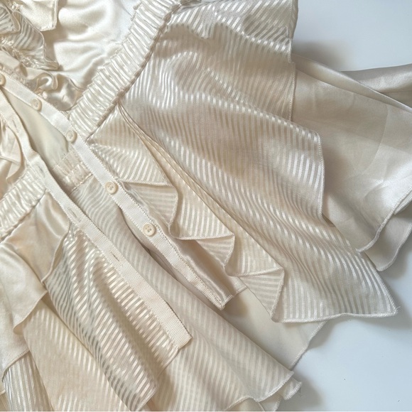 Bebe Ivory Cream Ruffled Satin Women's Top - Picture 11 of 12